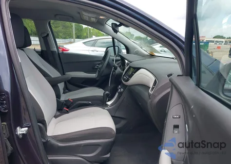 2018 Chevrolet Trax Ls z USA, uszkodzony, nr VIN 3GNCJKSB2JL416826